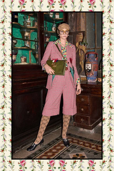 Look 34